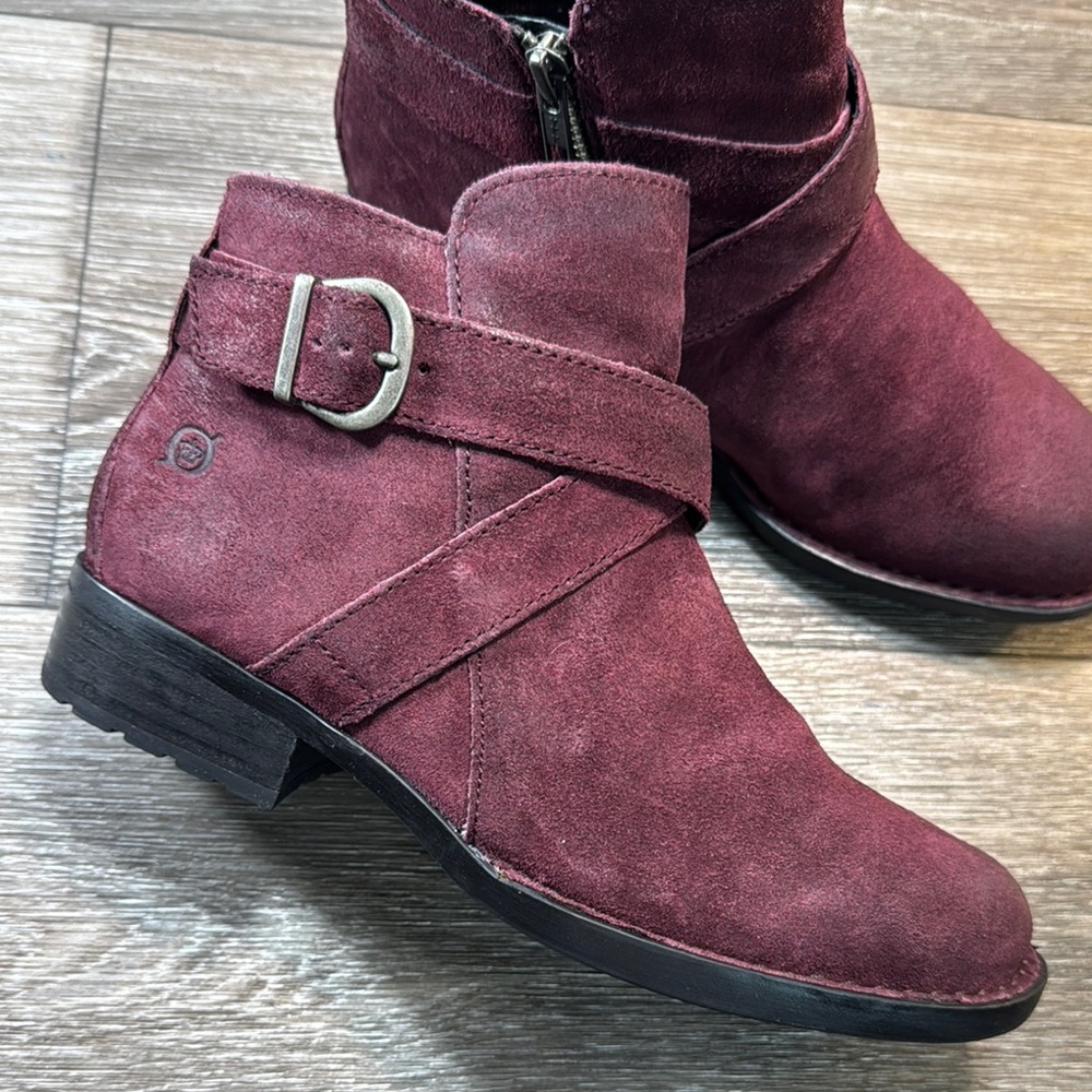 Born Women's Burgundy Suede/ leather Ankle Boots size 7.5 (b99) - Picture 8 of 9